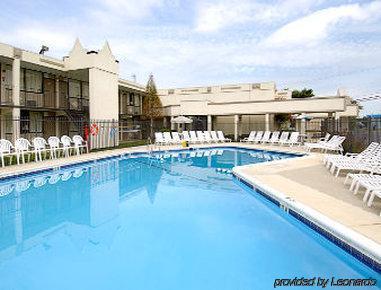 Hotel Super 8 By Wyndham Camp Springs/Andrews Afb Dc Area Zewnętrze zdjęcie